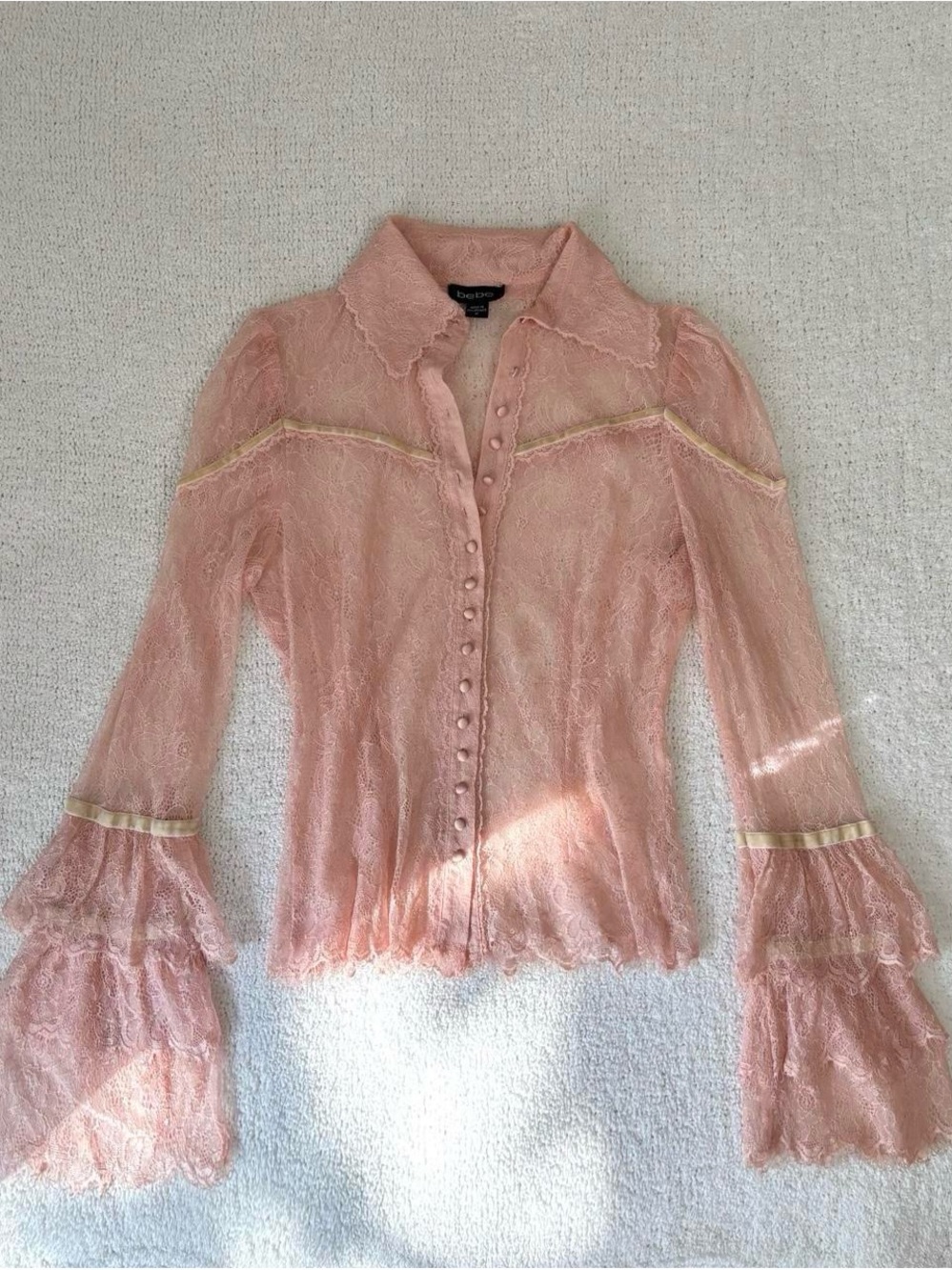 Vintage Bebe light pink lace bell sleeve buttoned top